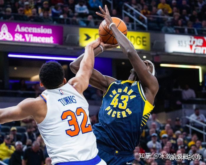 独行侠队主场输给热火队，唐斯被限制13分