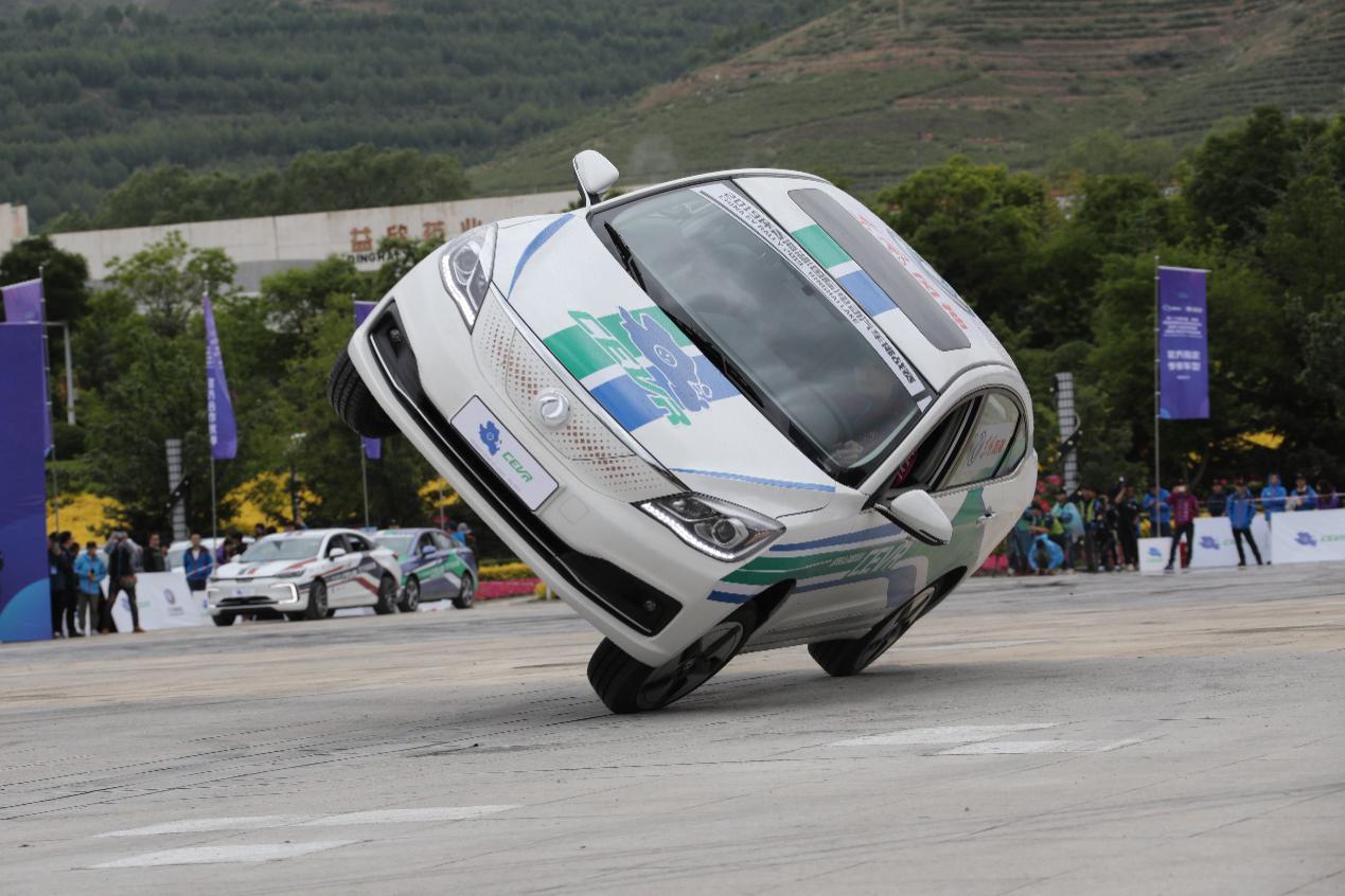 KT险胜V5，Gumayusi开启传奇时刻顶尖较量入围赛，技惊四座的简单介绍