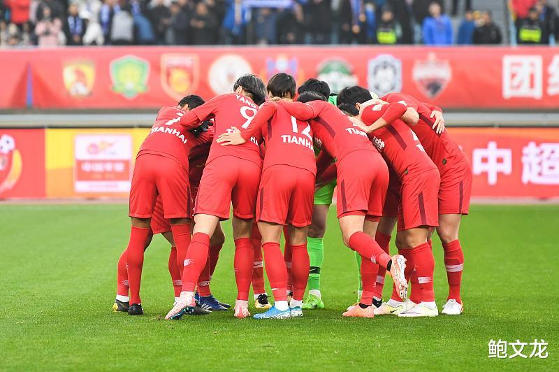 乐鱼-施密特执掌天津天海，球队表现出色