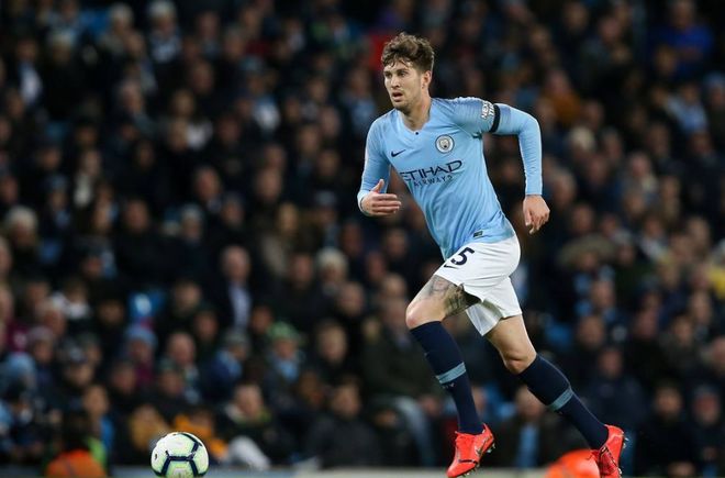 波兰横扫曼城,托雷斯关键制胜 波兰横扫曼城,托雷斯关键制胜